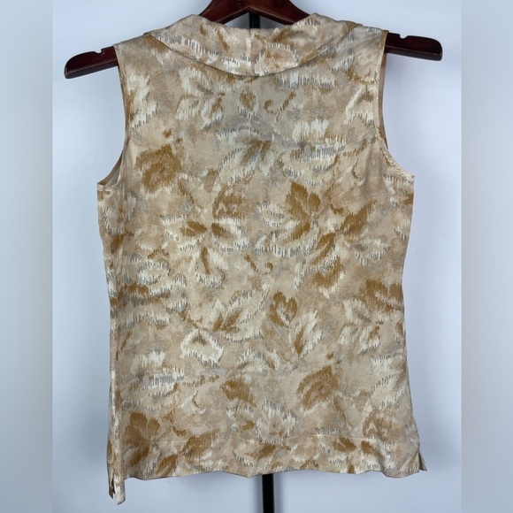 Talbots Tan Abstract Print Sleeveless Satin 100% Silk Ruffle Neckline Blouse - Picture 5 of 5
